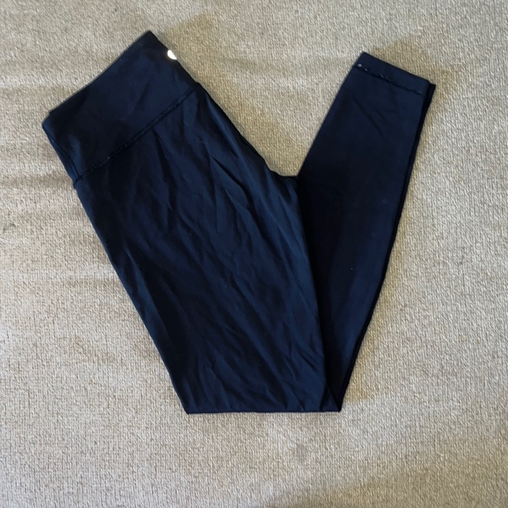 Lululemon wunder under legging - size 8